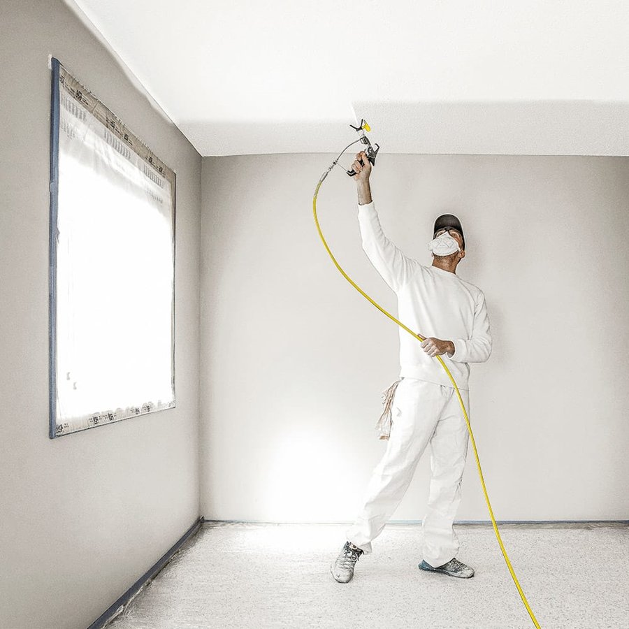 Egale, streeploze latexlaag op de wand